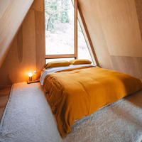 Maison préfabriquée personnalisée de luxe moderne à ossature en acier mobile Résidence triangulaire extérieure portable Immeuble Villa Résidence