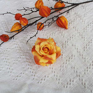 ดอกกุหลาบเพชรประดิษฐ์ทำมือจากผ้าไหม ดูเหมือนจริง สำหรับตกแต่งงานแต่งงาน ดอกกุหลาบภูเขาหิมะ สำหรับตกแต่งทางเดิน - Product Image 6