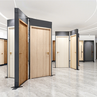 Présentoir de porte autoportant en acier de haute qualité YEK moderne et robuste avec bras réglables pour salle d'exposition et exposition de portes intérieures