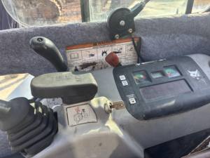 Haute qualité utilisé pour BOBCAT 331 Compact Mini hydraulique pelle sur chenilles moteur essentiel moteur inclus - Product Image 5