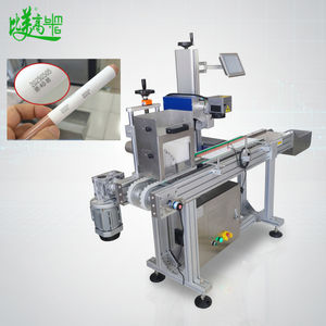 เครื่องทำเครื่องหมายด้วยเลเซอร์ UV สำหรับดินสอเขียนคิ้วอัตโนมัติ พร้อมระบบป้อนและกำหนดตำแหน่งด้วยล้อรูปดาว สำหรับพิมพ์โลโก้/วันที่/รหัสชุดการผลิต - Product Image 2