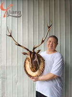 Nuestra escultura de cabeza de ciervo montada en la pared diseñada en fábrica hecha a mano en fibra de vidrio de resina de nuestro propio estudio de escultura