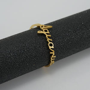 Recién llegado, anillo ajustable abierto de acero inoxidable, letras chapadas <span class=keywords><strong>en</strong></span> oro de 18 quilates, anillo bendecido <span class=keywords><strong>con</strong></span> sonrisa de <span class=keywords><strong>amor</strong></span> de mamá de la suerte para mujeres y niñas - Product Image 5