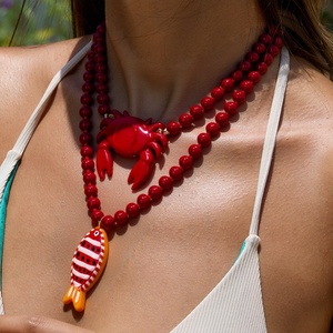 Collier ras du cou tendance plaqué or, bijoux fantaisie colorés sur le thème de l'océan, pour femme, idéal pour l'été et la plage - Product Image 1