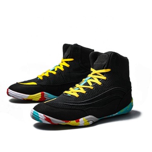 Chaussures de lutte de haute qualité, durables, personnalisées, légères, antidérapantes, à tige moyenne, chaussures de lutte professionnelles pour le sport - Product Image 1