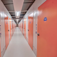 Conteneurs de stockage modernes en acier galvanisé à faible coût pour immeubles de bureaux avec conception personnalisée