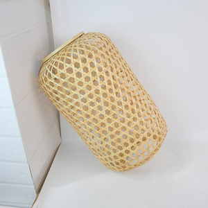 Coprilampada Intrecciato a Mano <span class=keywords><strong>in</strong></span> Bambù, <span class=keywords><strong>Paralume</strong></span> Moderno per Lampada a Sospensione - Product Image 1