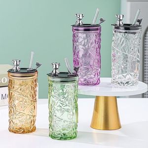 Botella de vidrio para beber de oso pequeño colorido transparente de lujo a la moda de 350ml con tapa para agua de soda - Product Image 4