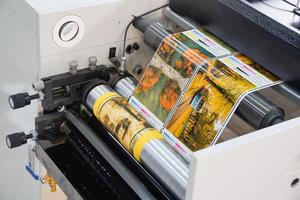 Máquina de Impresión Flexográfica de 8 Colores 2026 con Impresora Automática de Etiquetas UV de 8 LED, Tipo Plancha Tipográfica para Impresión de Papel Rollo a Rollo - Product Image 5