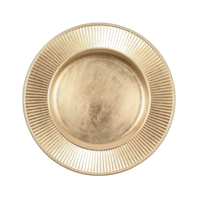 Assiette de présentation ronde en métal doré de 13 pouces avec bordure sculptée de luxe, vaisselle pour mariages, événements et hôtels, tailles personnalisées