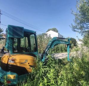 Mini-excavatrice sur chenilles Kubota 30U d'occasion du Japon, excavatrice Kubota d'occasion, excavatrice de 3 tonnes pour jardin avec attache rapide - Product Image 2