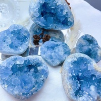 Vente en gros de géodes de celestite bleue en pierre naturelle polie, grappe de quartz, cristal de guérison, tendance mode pour la décoration intérieure