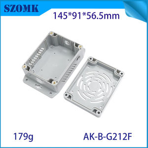 กล่องพลาสติกพีซีแบบขึ้นรูป ขนาด 145*91*56.5 มม.  มีรูเจาะสำหรับติดตั้ง  กันน้ำระดับ IP65 พร้อมแหวนซีลและสกรู - Product Image 5