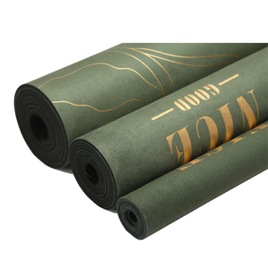 Tapis de yoga en microfibre écologique en caoutchouc naturel imprimé avec un design personnalisé. - Product Image 1