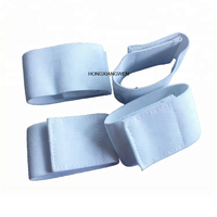 Sangle de protège-tibias de football en polyester blanc HXW personnalisée OEM avec fermeture auto-agrippante