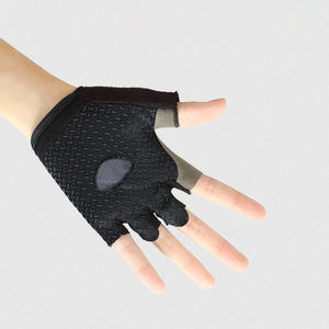 Gants de musculation de qualité professionnelle Support de poignet sécurisé et paume antidérapante pour une protection maximale - Product Image 2