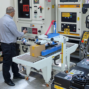 เครื่องปิดผนึกกล่องอัตโนมัติแบบใช้เทปไม้สำหรับกล่องไปรษณีย์ กล่องกระดาษ กล่องโฟม ปิดผนึกแบบเส้นตรงและแบบไขว้ 220V - Product Image 6