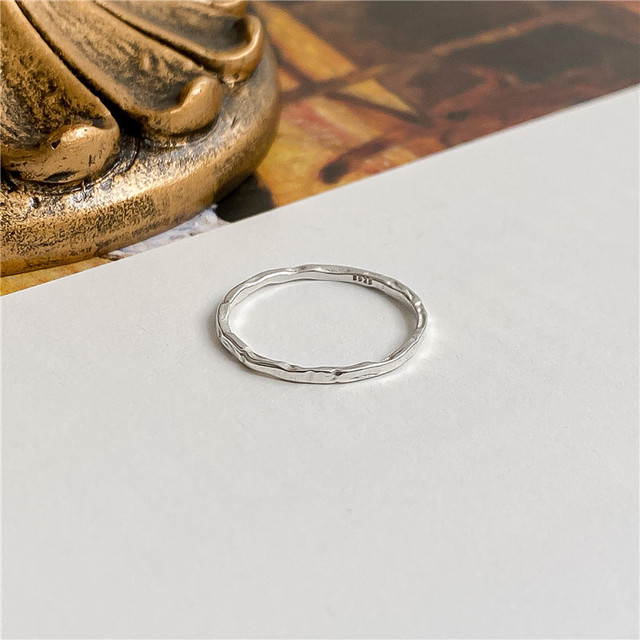 Trendy 925 Sterling Silver Ring Set Stackable Comfortable Hammered Thin Band Ring Set for Daily Wear Chic Minimalist Jewelry