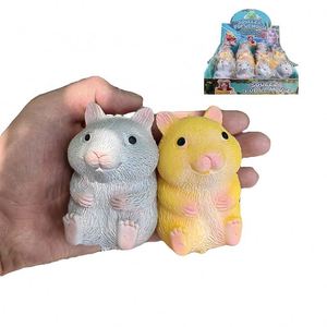 Juguetes Creativos y Lindos para Aliviar el Estrés de Mascotas, Ratón Pequeño de Peluche para Apretar, Pelota para Aliviar el Estrés, Personalizable para Niños y Niñas - Product Image 1