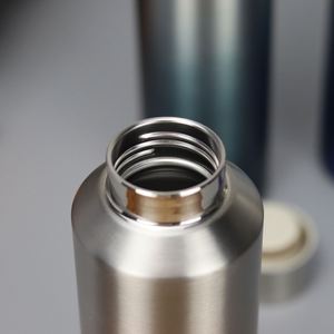 Termo de Acero Inoxidable Personalizado para Camping, Portátil, con Degradado de Color, Mantiene el Calor de 12 a 24 Horas, Aislado al Vacío - Product Image 4