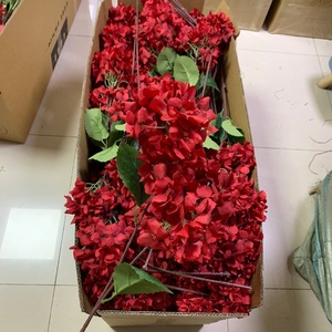 LO-1273 Fleurs artificielles vintage rouge bordeaux, fleurs en soie de type étoile, gypsophile et orchidée pour mariages et présentations en hall d'hôtel - Product Image 5