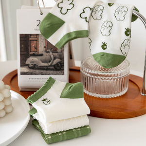 Green Cartoon Bunny Ankle Socks For Women Cotton Breathable Sweat Absorbing Casual Short Socks With Lace Trim - Product Image 3