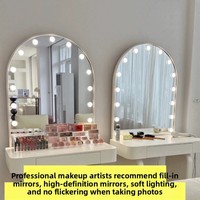 Miroir de maquillage pour coiffeuse, forme extraterrestre, style moderne et épuré, cadre en métal argenté, personnalisable, cadeaux d'affaires et de mariage