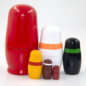 Venta al por mayor de artesanías de madera decoración del hogar regalos de Navidad de seis capas de Papá Noel muñeca rusa Matryoshka muñecas de madera anidadas - Product Image 6