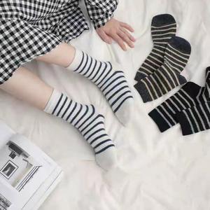 Couple/meilleur ami laine mélangée épais équipage rayé absorbant la sueur chaussettes femmes automne hiver Style coréen polyvalent Ins à la mode - Product Image 2