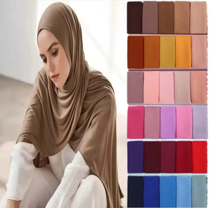 Pañuelo Hijab de Chifón Liso en 86 Colores para Mujeres Musulmanas, Velo de Otoño - Product Image 1