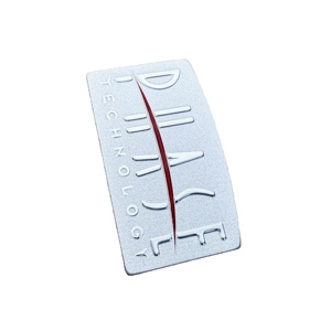 ป้ายชื่ออลูมิเนียมสีดำสั่งทำโมเดลตัวอักษรสีเงินป้ายโลโก้ด้านหน้าแกะสลักด้วยเม็ดเพชร - Product Image 3