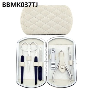 <span class=keywords><strong>Kit</strong></span> de <span class=keywords><strong>manucure</strong></span> et pédicure en acier inoxydable pour femmes, entièrement personnalisé, pour les soins de beauté personnels - Product Image 3