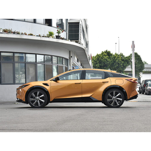 Vehículo Eléctrico Toyota BZ5 2025 2026 con Volante a la Izquierda para Adultos, SUV Eléctrico con Batería de Largo Alcance y Conectividad Inteligente - Product Image 3