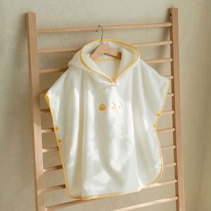 Serviettes Poncho pour Enfants en Tissu 100% Coton, Couleur Unie, Carrées, Personnalisables, Confortables, Douces pour la Peau, Très Absorbantes, Vente en Gros - Product Image 3