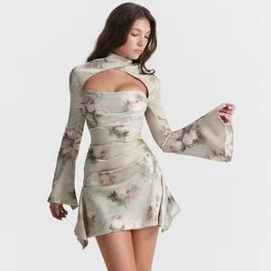 कस्टम महिलाओं विंटेज पुष्प प्रिंट Backless कपड़े नई डिजाइन पार Neckline मिनी पोशाक