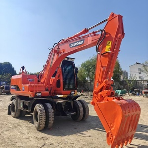 Excavatrice sur pneus d'occasion Doosan DH150W -7 de haute qualité, engin de construction Doosan DH150W -7 d'occasion en stock - Product Image 2