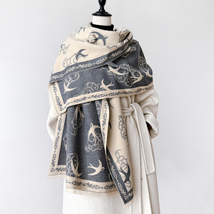 ผ้าคลุมไหล่มุสลิมแบบสองด้านสำหรับฤดูหนาว ปี 2025 ลายรูปนกบิน ดีไซน์คุณภาพสูง เนื้อผ้าคล้ายแคชเมียร์ ผ้าพันคอยาวสำหรับผู้หญิง - Product Image 1