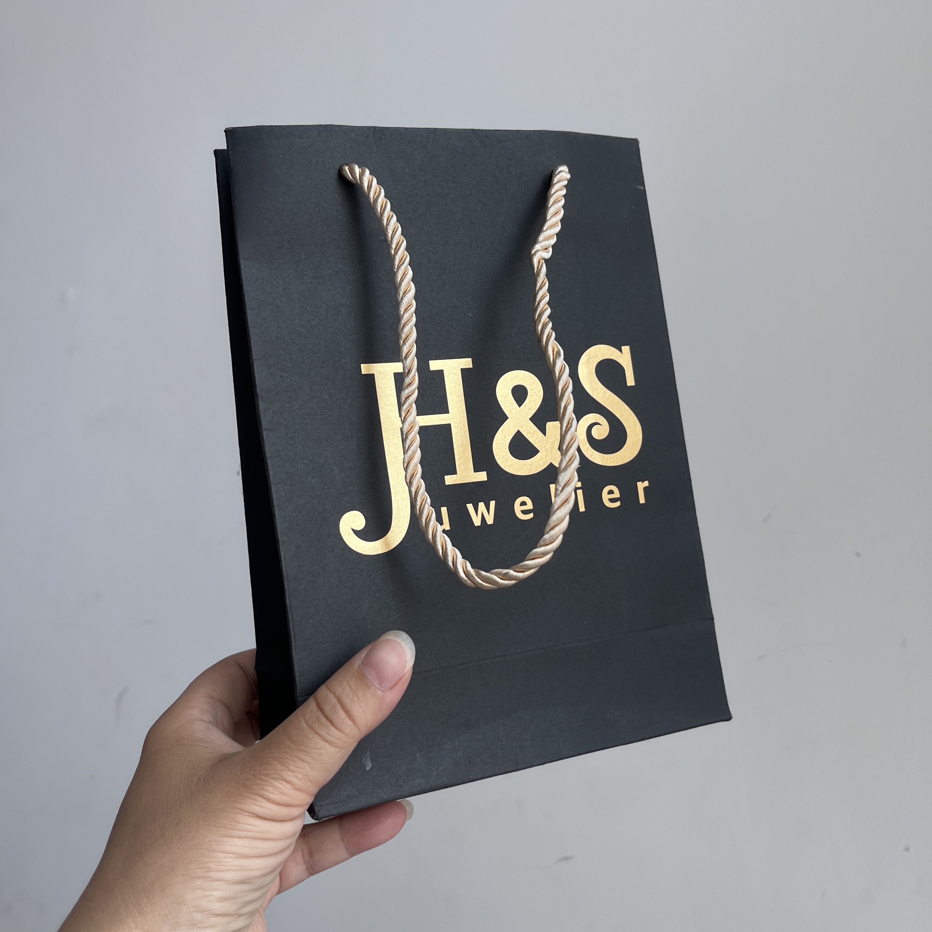 , Customizable With Logo And Size, Various ShapesHigh-end Shopping Paper Bags