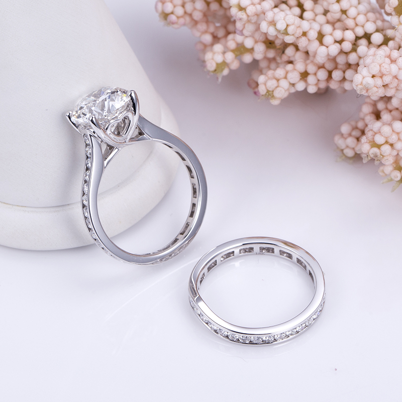 【ほぼ新品、売り切り価格】婚約指輪 0.23ctダイヤモンド ほぼ新品、売り切り価格】婚約指輪 0.23ctダイヤモンド （TASAKI