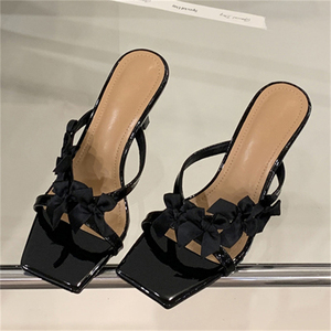 Sandales à talons hauts pour femmes 2025, à bout carré et ouvert, en soie florale, pour les vacances à la plage, semelle extérieure en TPU - Product Image 6
