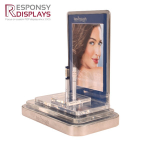 Présentoir de comptoir en acrylique avec affiche de panneau arrière pour la vitrine cosmétique de la série rouge à lèvres dans le magasin de beauté magasin de maquillage au détail - Product Image 1