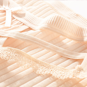 Bán Sỉ Quần Lót Nữ Dây Chéo Lưng Ren Gợi Cảm Hở Lưng - Product Image 4