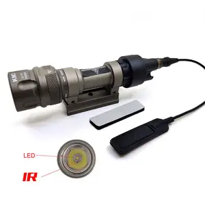 전술 M952V IR 손전등 스카우트 라이트 LED 및 적외선 출력 20mm 레일 SOTAC 기어와 적합