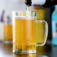 Chope à bière en verre de 16 oz avec logo personnalisé, panneau de marquage carré et grande poignée