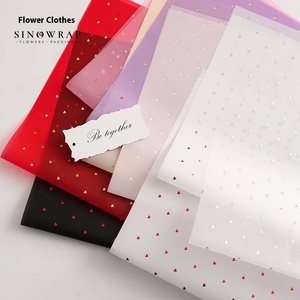 NEW Arrival Wholesales Hot Stamping Heart Luxury Design Papier d'emballage en plastique pour fleuriste - Product Image 1
