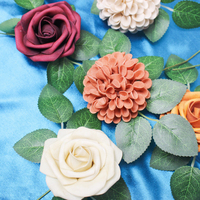 Vente en gros de têtes de fleurs artificielles en mousse PE, faites à la main, écologiques, personnalisées, pour DIY, Noël, remise de diplôme, Halloween, Nouvel An
