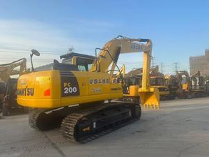 Excavadora de cadenas Komatsu PC220-8 usada, modelo 2020, excavadora hidráulica de 22 toneladas con motor, cucharón de 1.0 m, en buen estado de funcionamiento. - Product Image 3