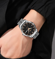Jam tangan Quartz kualitas tinggi Logo kustom OEM untuk pria diskon harga grosir jam tangan Stainless Steel jam tangan tahan air