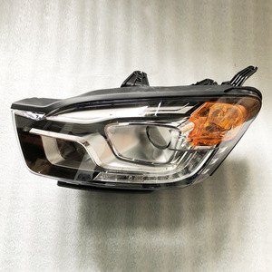 Phares LED d'origine pour SsangYong Korando - Référence 8310534300 - Assemblages de phares automobiles - Product Image 3