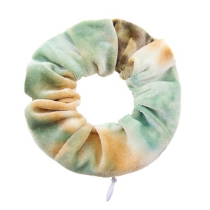 Venta caliente popular Tie-dye anillo pelo Pelo <span class=keywords><strong>scrunchies</strong></span> <span class=keywords><strong>precio</strong></span> barato pelo <span class=keywords><strong>scrunchies</strong></span> <span class=keywords><strong>con</strong></span> cremallera chicas bolsillo gomas para el pelo al por mayor - Product Image 6